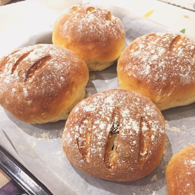 水果穀物软欧面包制作方法