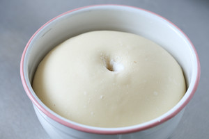 浓香金枪鱼面包 制作食谱