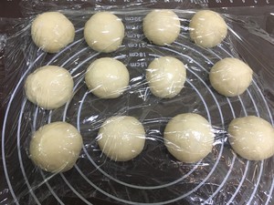 淡奶油肉松小餐包制作方法