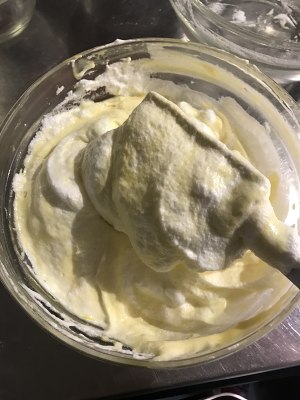 堂妈的酸奶戚风蛋糕制作方法