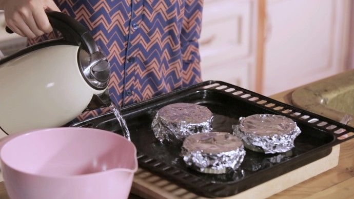 零基础烘焙入门：烘焙烤盘烤架怎么挑选？