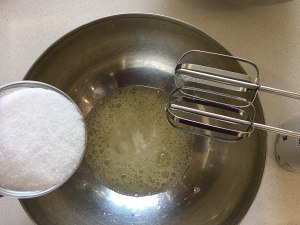 原味8寸戚风蛋糕 制作方法