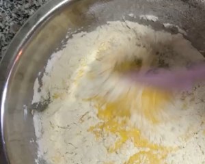 酸奶戚风蛋糕 制作方法