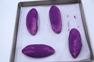 低脂健康的紫薯面包 制作方法