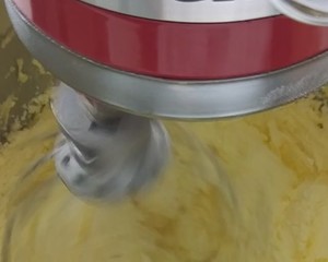 杏仁纸杯蛋糕 制作方法