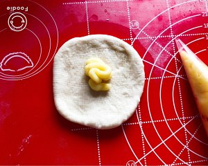 椰浆卡仕达馅小面包 制作方法