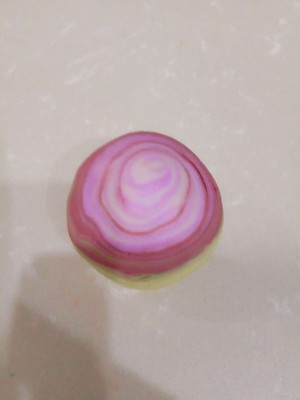 彩色螺纹酥  制作方法