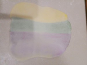 彩色螺纹酥  制作方法