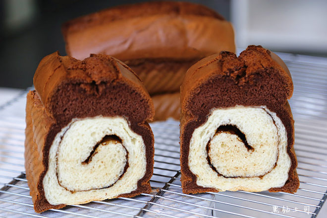 黑钻土司 制作方法