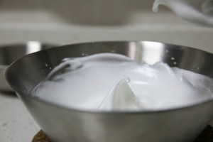 萌萌哒小兔子cupcake 制作方法