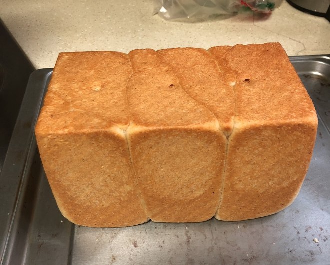 淡奶油吐司 制作方法