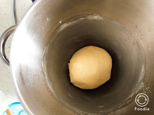 椰浆卡仕达馅小面包 制作方法