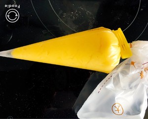 椰浆卡仕达馅小面包 制作方法