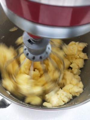 杏仁纸杯蛋糕 制作方法