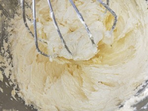 杏仁纸杯蛋糕 制作方法