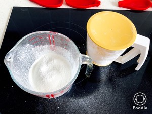 椰浆卡仕达馅小面包 制作方法