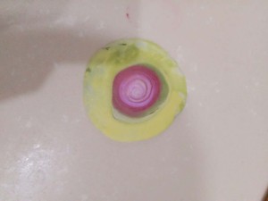 彩色螺纹酥  制作方法