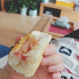 火腿手撕小面包  制作方法