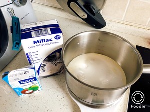 椰浆卡仕达馅小面包 制作方法