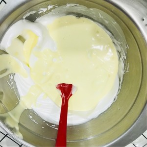 轻乳酪蛋糕  制作方法