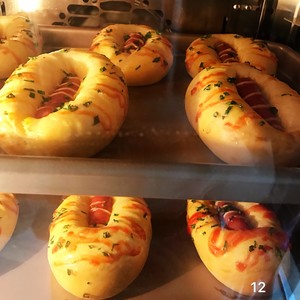 肠仔小餐包 制作方法