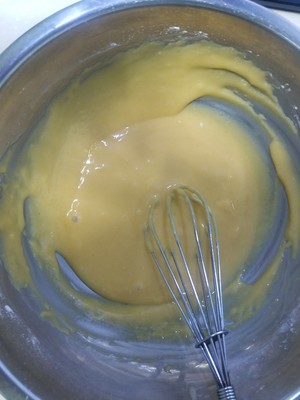 黑芝麻酱戚风蛋糕 制作方法