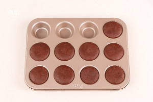 爆浆熔岩曲奇：热吃能流心，冷吃像生巧 一抿即化还零失败~