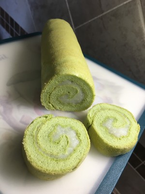 辅食：菠菜山药蛋糕卷（无糖） 制作方法