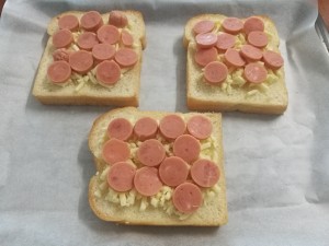 芝士火腿烤吐司(快手早餐) 制作方法