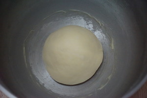 俄罗斯果仁大列巴  制作方法