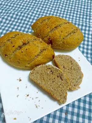 杂粮坚果全麦软欧包  制作方法