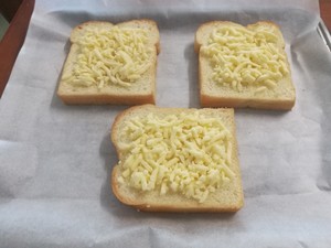 芝士火腿烤吐司(快手早餐) 制作方法