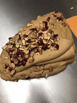 红糖大枣核桃吐司  制作方法