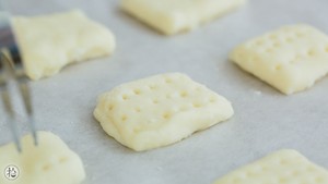 土豆小酥饼 制作方法