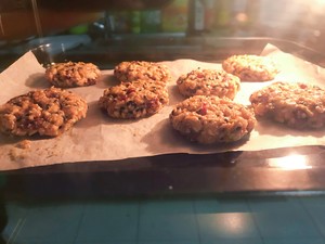黑芝麻燕麦小饼干(无油无糖) 制作方法