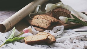 甜中微咸的精品，葱油磅蛋糕  制作方法