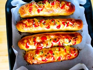 芝士肉松面包 制作方法