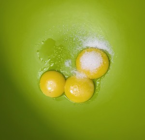 兔子雪纺蛋糕 制作方法