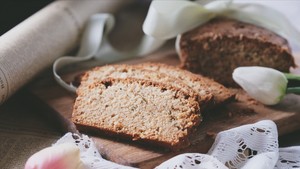 甜中微咸的精品，葱油磅蛋糕  制作方法