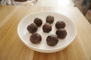 【懒人版】超详细快手蛋黄酥 制作方法