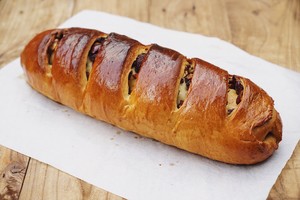 俄罗斯果仁大列巴  制作方法