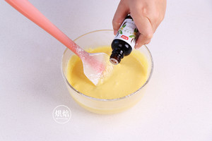 仿火遍台湾不二家的芋头蛋糕(杏仁粉版) 制作方法