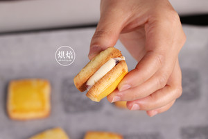 一口惊人的乳酪夹心酥饼 制作方法