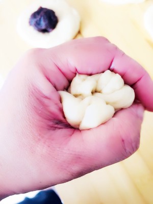 豆沙圈圈包 制作方法