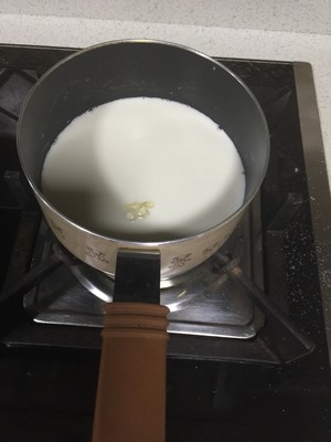 芒果牛奶布丁 制作方法