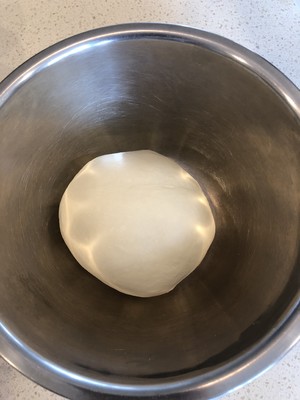 奶油练乳餐包  制作方法