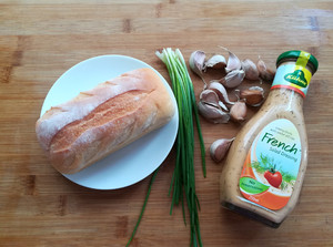 蒜香法棍片 制作方法