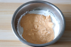 胡萝卜猫爪蛋糕 制作方法