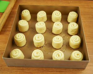 蜂蜜脆底小面包 制作方法