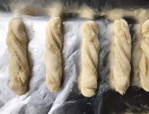 奶香椰丝面包 制作方法